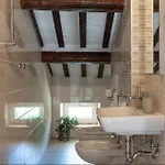 Casale Macarre Holiday home Mogliano