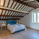 Casale Macarre Holiday home