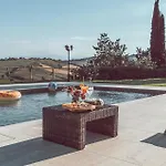 Casale Macarre Holiday home *