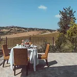 Casale Macarre Mogliano