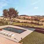 Casale Macarre