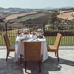 Casale Macarre Holiday home Mogliano