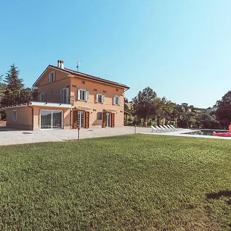 Holiday home Casale Macarre
